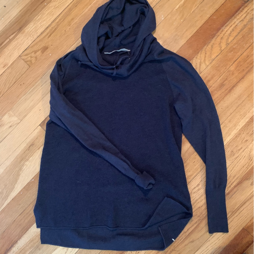 Athleta sweater